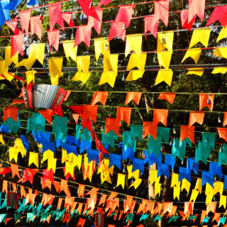 Juin est le mois des « Festas Juninas » au Brésil. Faisons  la fête!