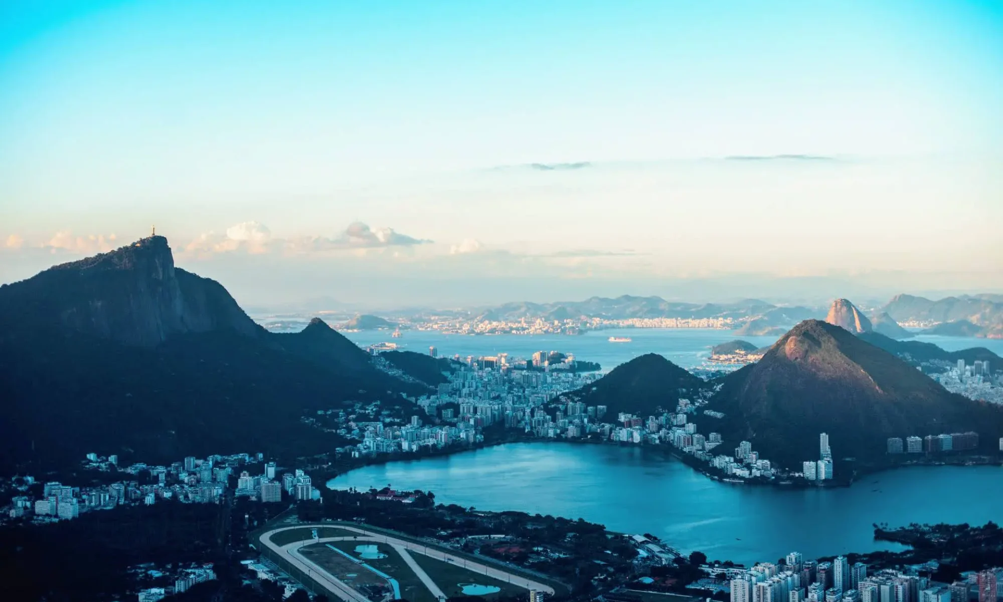 1601552619shotbycerqueiralri4DUnAUrIunsplash1 copiar